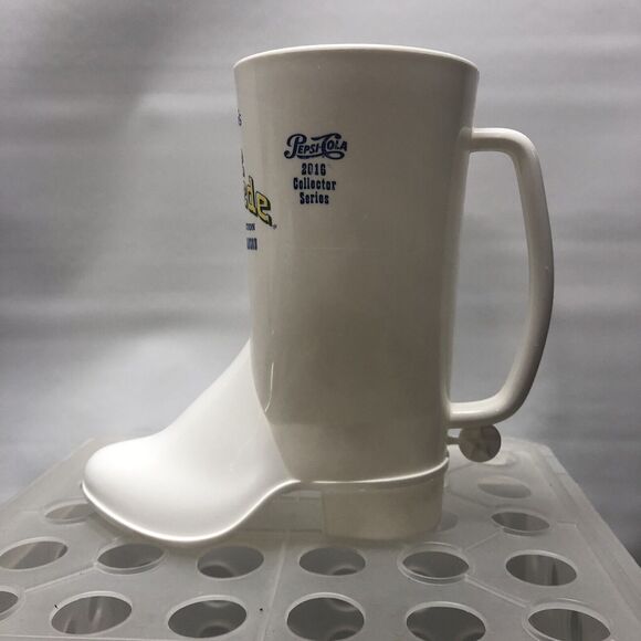 2016 Collector Series Dolly Parton Dixie Stampede Pepsi Cola Plastic Boot Mug - Picture 7 of 11